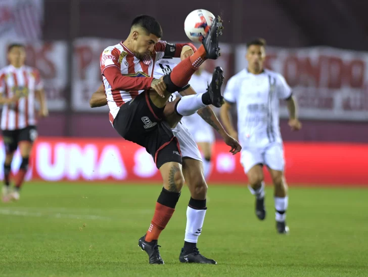 Barracas Central y Central Córdoba abrieron la Liga Profesional con un empate