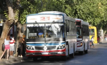 La UTA acató la conciliación obligatoria y los colectivos funcionarán normalmente