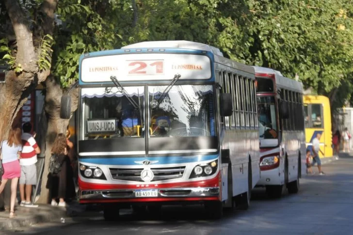 La UTA acató la conciliación obligatoria y los colectivos funcionarán normalmente