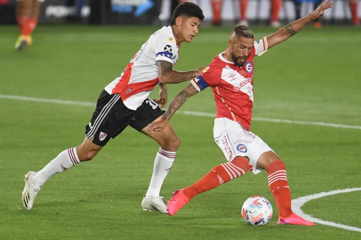 Con un golazo sobre la hora: Argentinos, después de 11 años, volvió a ganar en el Monumental