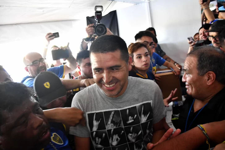 Qué tres candidatos maneja Riquelme para reemplazar a Alfaro