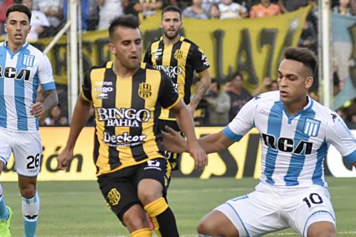 Racing venció a Olimpo en Bahía Blanca y escaló en la tabla