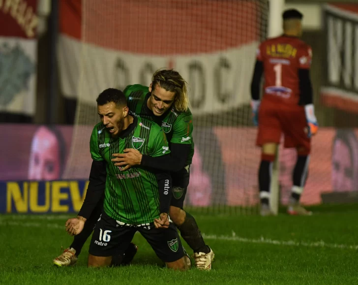 San Martín cerró la temporada goleando como visitante a Chacarita