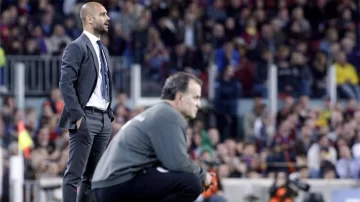 Guardiola: “Ningún otro técnico en el mundo puede jugar como Bielsa, nadie puede imitarlo”