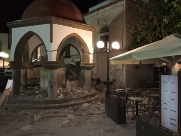 Terremoto en Grecia y Turquía dejó al menos dos muertos