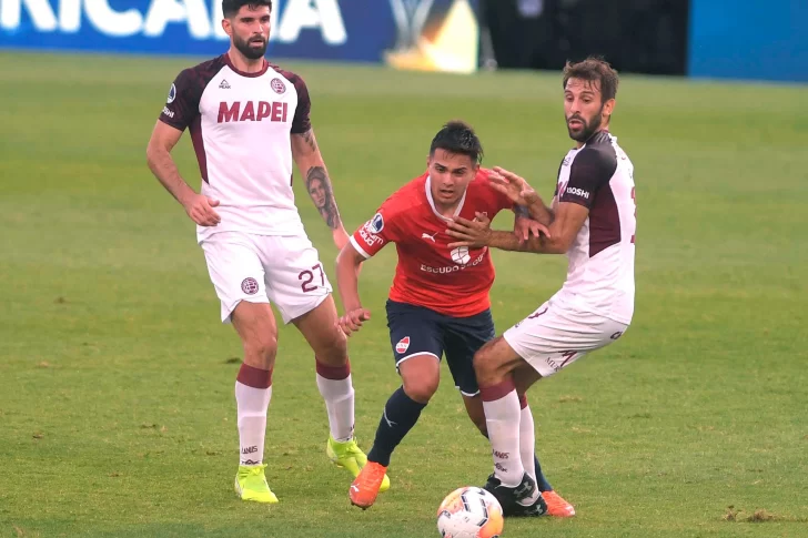 Lanús eliminó a Independiente y se medirá con Vélez en semifinales