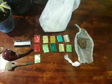 Secuestran marihuana, cocaína y $25 mil en un allanamiento