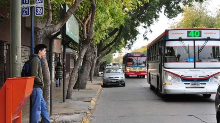 La UTA anunció paro nacional de colectivos para el 12 de julio