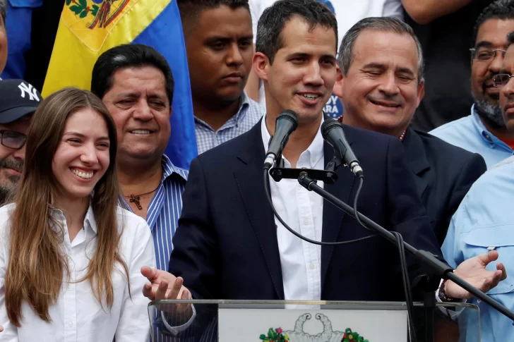 Guaidó regresó a Venezuela: “Estamos más fuertes que nunca”