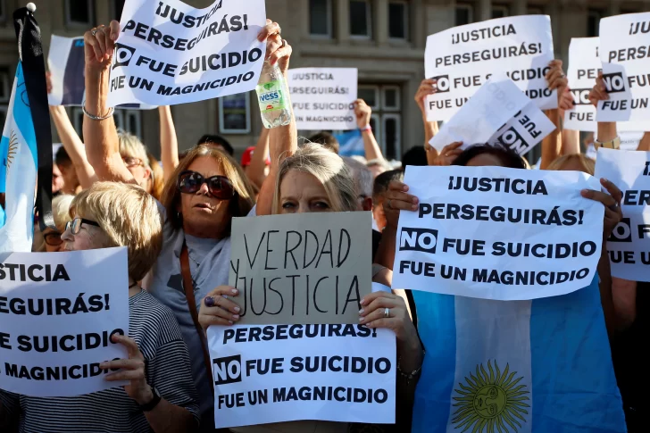 Una multitud pidió esclarecimiento en el caso Nisman: “No fue suicidio, fue magnicidio”