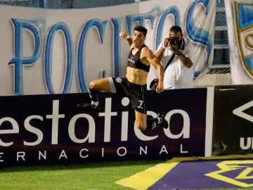 Central Córdoba festejó en Tucumán tras ganar con un golazo de Sequeira sobre el final