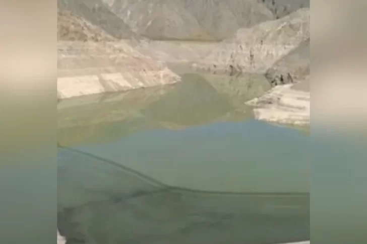 La peor cara de la sequía: el video que muestra el desolador estado del dique Los Caracoles
