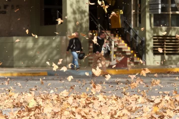 Emiten un alerta por viento Zonda que podría afectar al Gran San Juan y alrededores