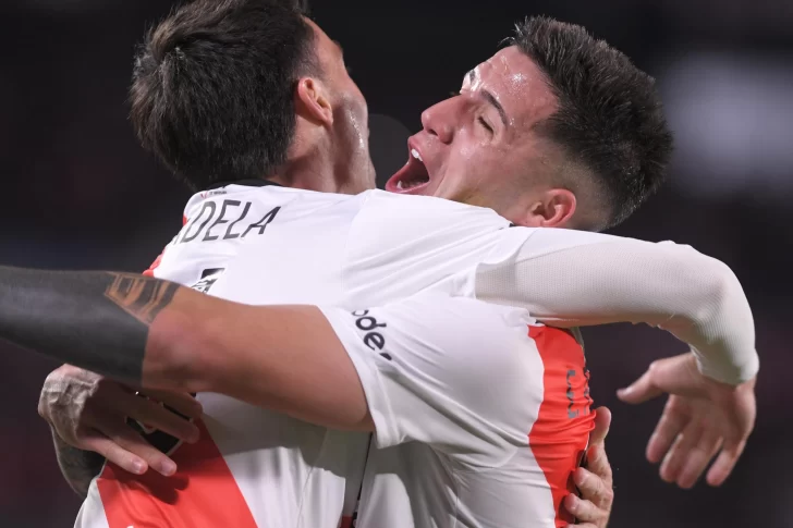 River no contó con su mejor versión, pero le alcanzó para vencer merecidamente 2-1 a Lanús