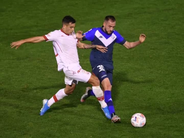 Huracán y Vélez igualaron en un emotivo encuentro en Parque Patricios