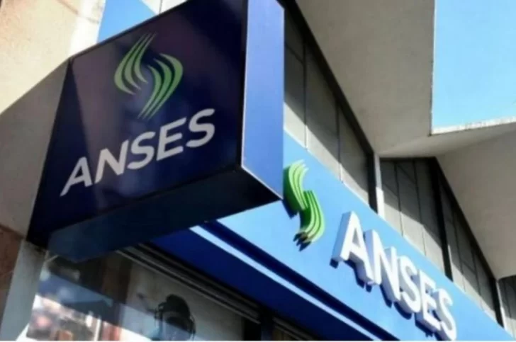 ANSES: hoy comienza el pago del bono de los 10.000 pesos en las sucursales del Correo