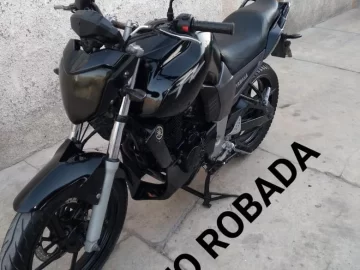 Pagó $300.000 por una moto y al día siguiente se la robaron de la puerta de su casa