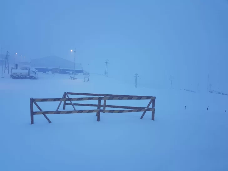 Nevó en Veladero y la sensación térmica fue de 16 grados bajo cero