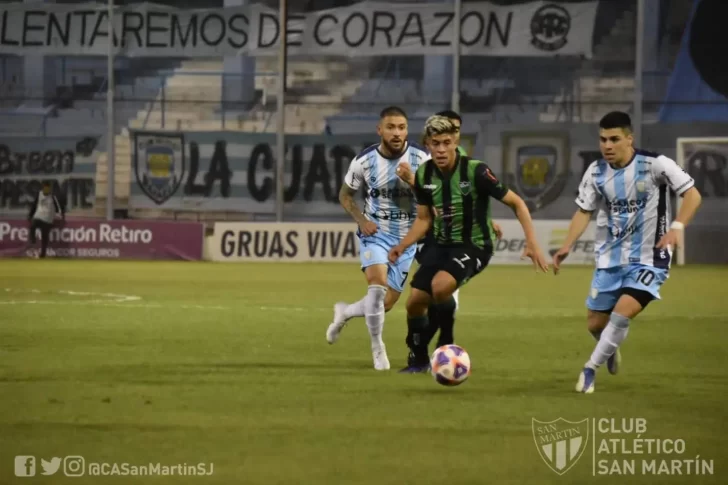 San Martín cayó por goleada y quedó al borde de salir de la zona de clasificación