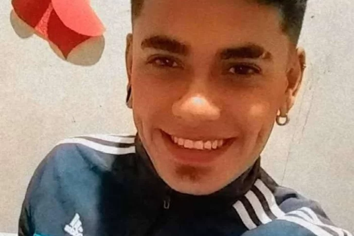Dolor y marcha para pedir justicia por la muerte del joven motociclista atropellado en Albardón