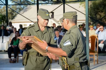 Butof al asumir en Gendarmería:  “Voy a continuar con lo que el jefe saliente hizo