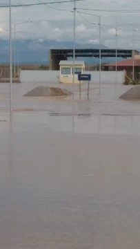 Impresionantes imágenes de la crecida en Sarmiento