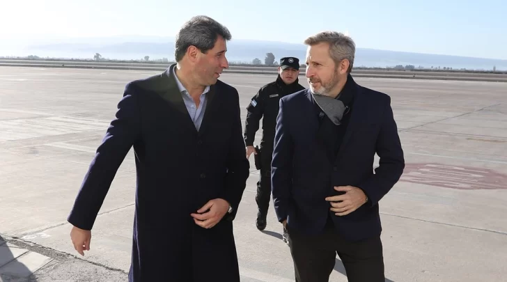 Uñac y Frigerio firmaron el contrato para construir la última etapa del dique El Tambolar