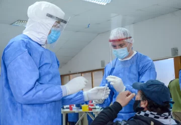 Salud apuntó nuevamente a la responsabilidad de la gente en medio de la escalada de casos