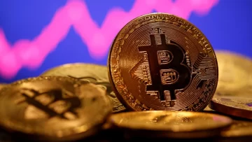 El Bitcoin cerró su peor semana en un año tras perder casi el 25% de su valor