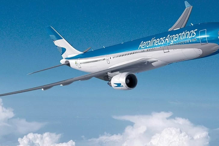 Los pasajes internacionales de Aerolíneas Argentinas se podrán cambiar sin cargo hasta el 30 de abril de 2022