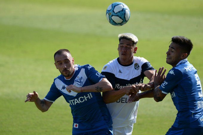 Gimnasia no lo liquidó y Vélez lo sorprendió con el empate en el final