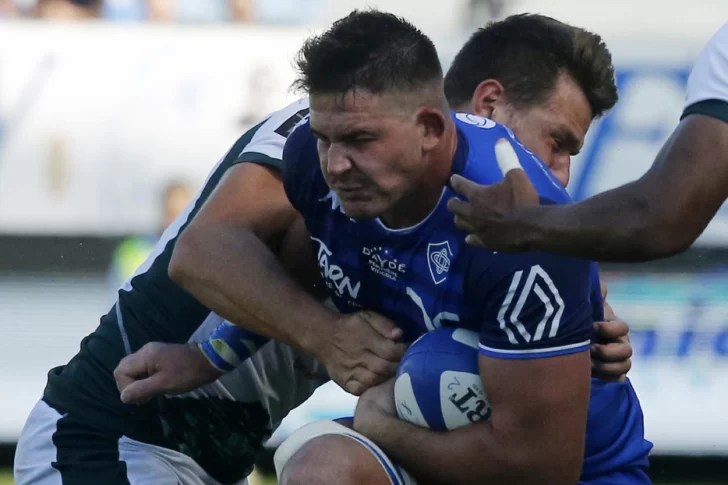 [VIDEO] El violento y peligroso tackle que conmocionó al rugby mundial