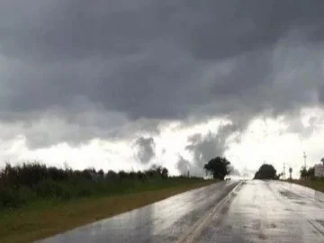 Emiten un alerta por tormentas durante la tarde en cinco departamentos de San Juan