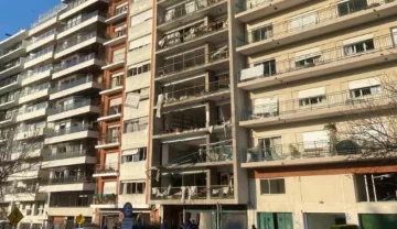 Fuerte explosión en un edificio de Montevideo provoca un incendio y heridos de gravedad