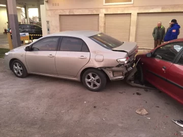 Otro policía conducía ebrio y protagonizó un accidente de tránsito