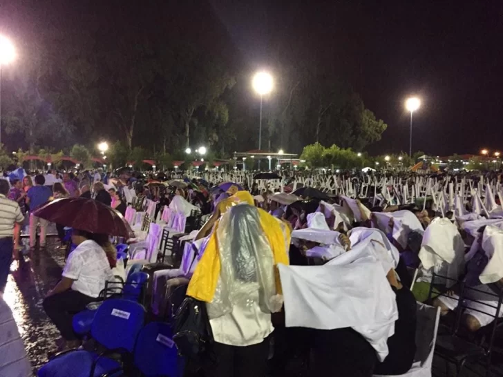 Por la tormenta, Albardón se quedó sin su segunda noche de fiesta