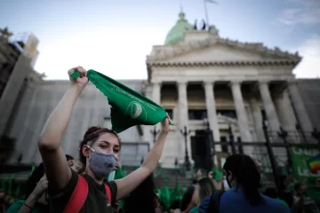 El oficialismo aceptó un cambio y el Senado se encamina a aprobar la Ley del Aborto