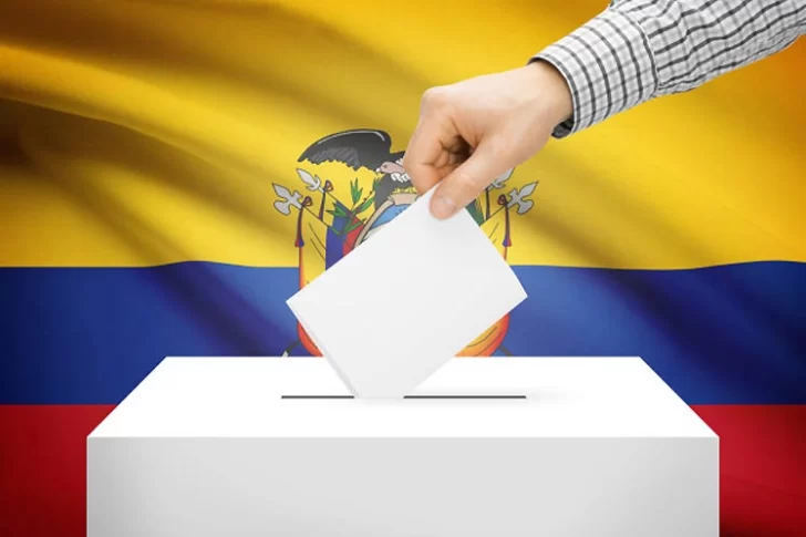 Deciden volver a contar los votos en Ecuador