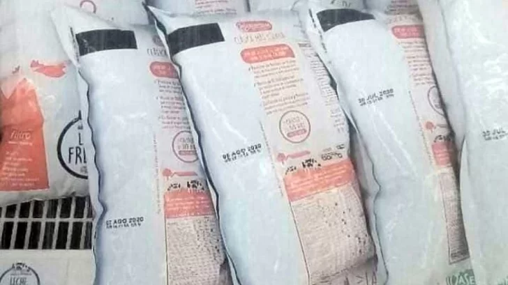 Detectaron que una sucursal de un conocido supermercado vendía leche vencida