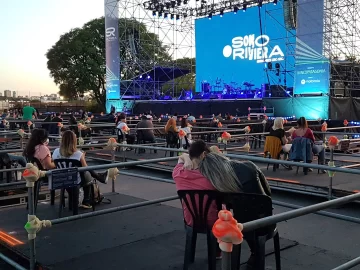 Cómo fue el histórico primer recital con burbujas sociales al aire libre de Horvilleur