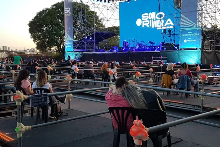 Cómo fue el histórico primer recital con burbujas sociales al aire libre de Horvilleur