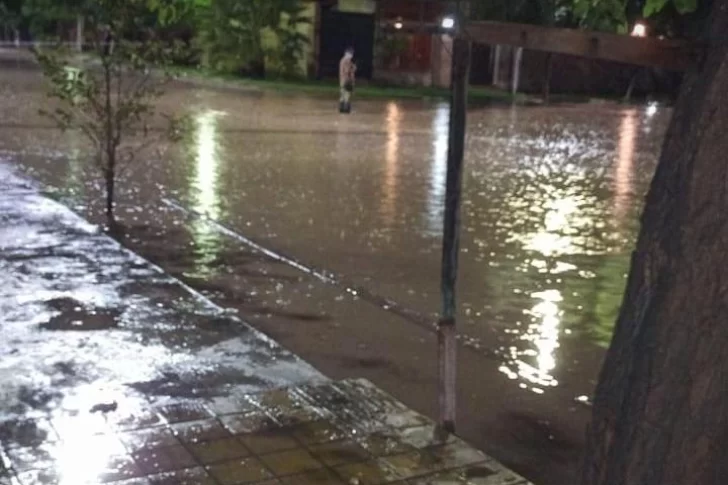 Los números de la lluvia: precipitaron 26,6 milímetros en 55 minutos, casi un tercio de lo que cae en un año