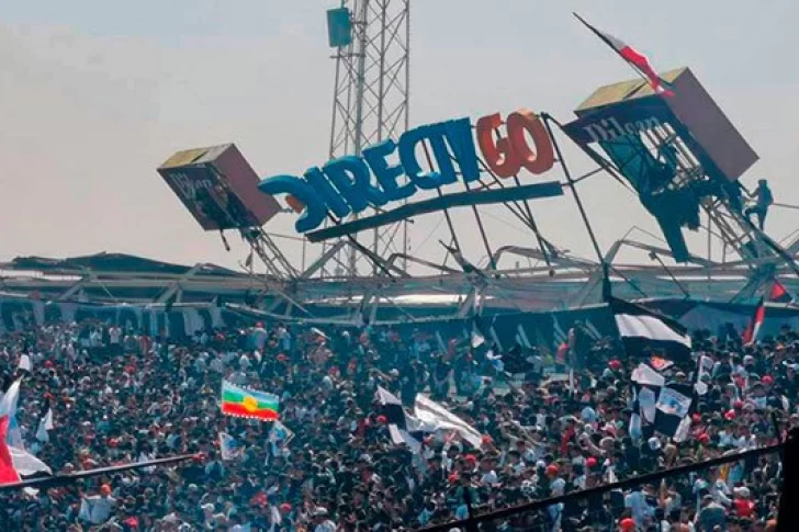 Colapsó el techo del estadio de Colo-Colo durante una práctica abierta al público