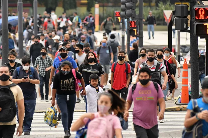 Todas las medidas: en AMBA y zonas críticas del país suspenden reuniones familiares y sociales