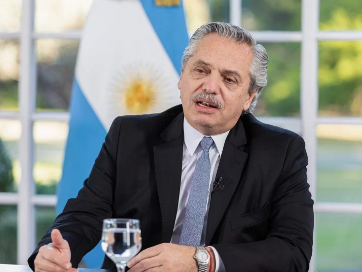 Fernández aclaró que “en marzo va a suministrarse la primera vacuna” fabricada entre Argentina y México