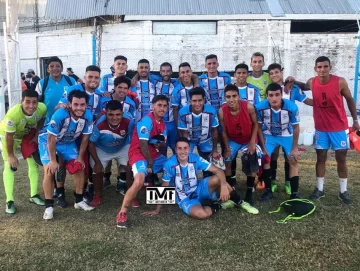 Alianza goleó a Del Bono y por ahora quedó puntero del Torneo de Invierno