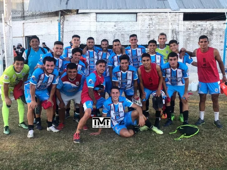 Alianza goleó a Del Bono y por ahora quedó puntero del Torneo de Invierno