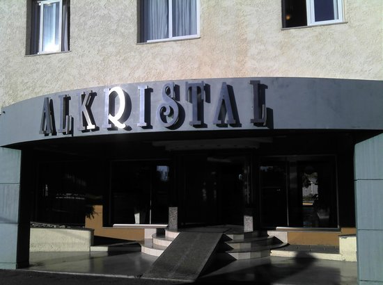 El Hotel Alkristal cerró sus puertas y profundiza la grave situación que atraviesa el sector