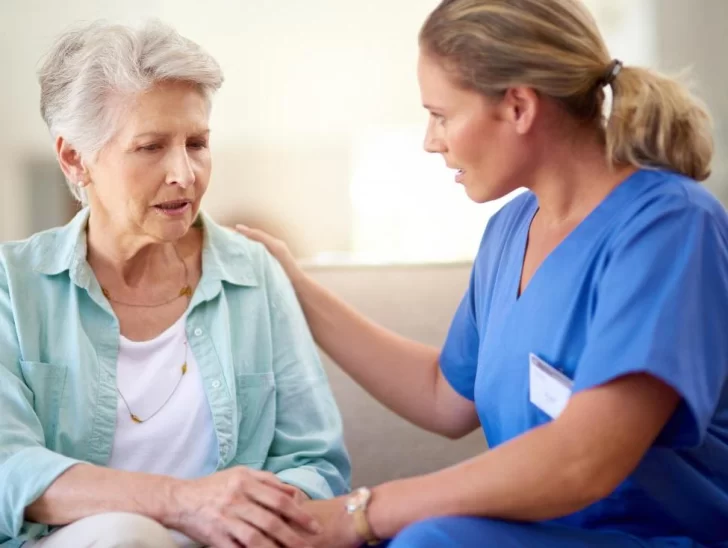 Alzheimer: “Hay muchas investigaciones en el último tiempo pero todavía estamos lejos de la cura”