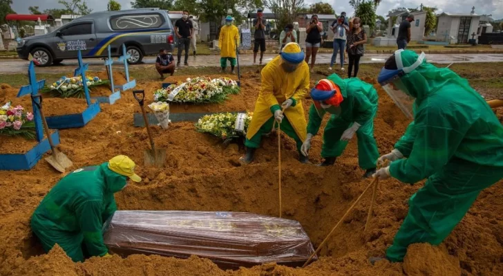 La cepa brasilera es el doble de contagiosa y ha llegado a reinfectar al 61% de los recuperados